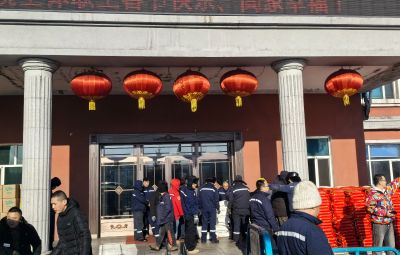 情暖新春 心系職工——寶泰隆開展2026年春節(jié)困難職工慰問(wèn)送溫暖活動(dòng)